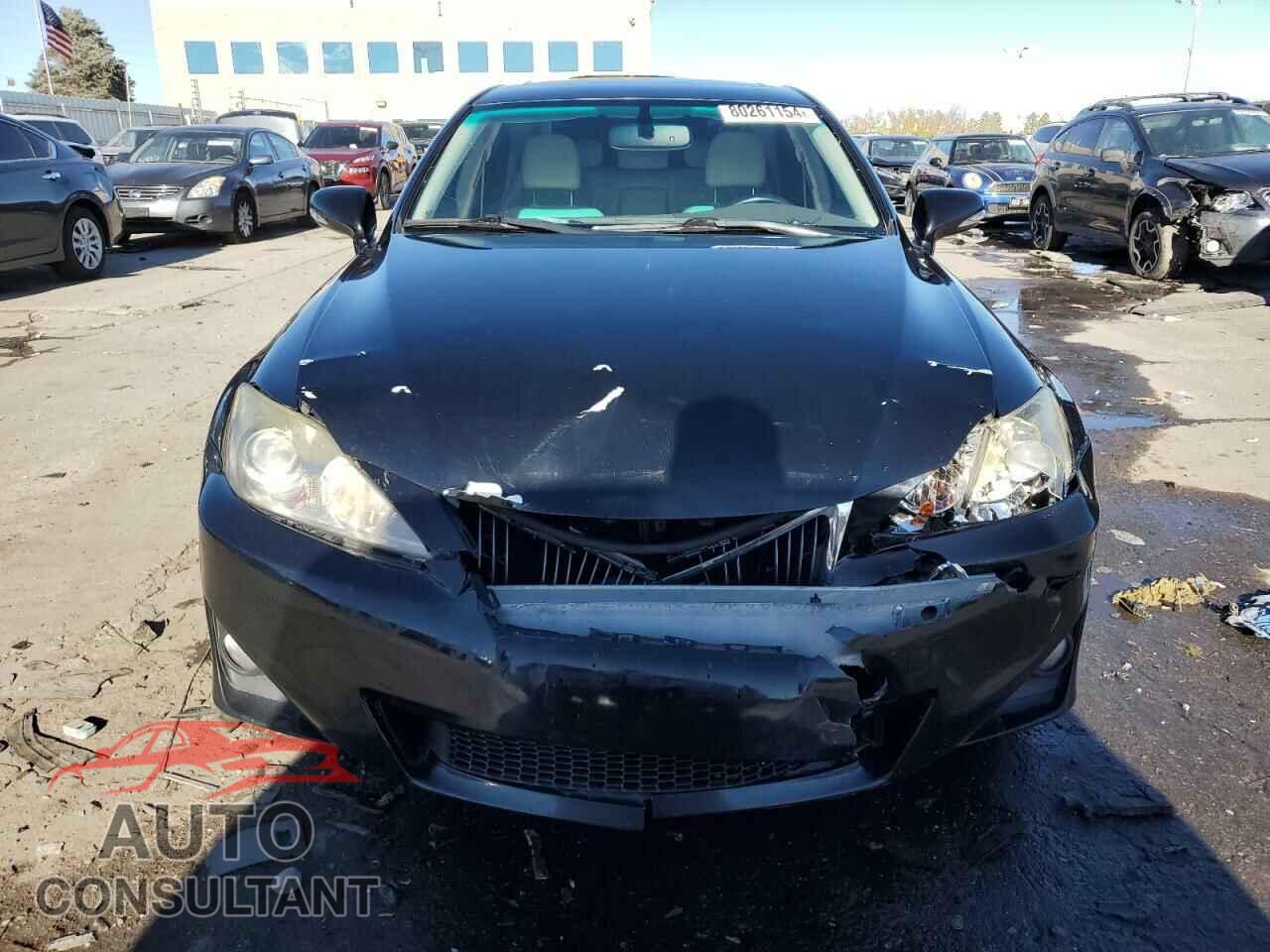 LEXUS IS 2012 - JTHCF5C24C5057863