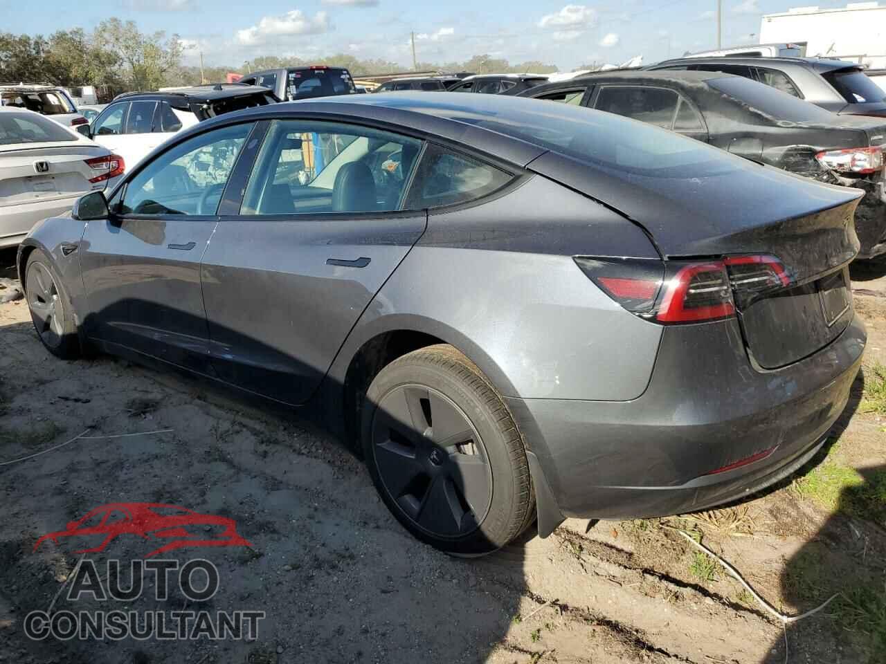 TESLA MODEL 3 2023 - 5YJ3E1EA1PF664308
