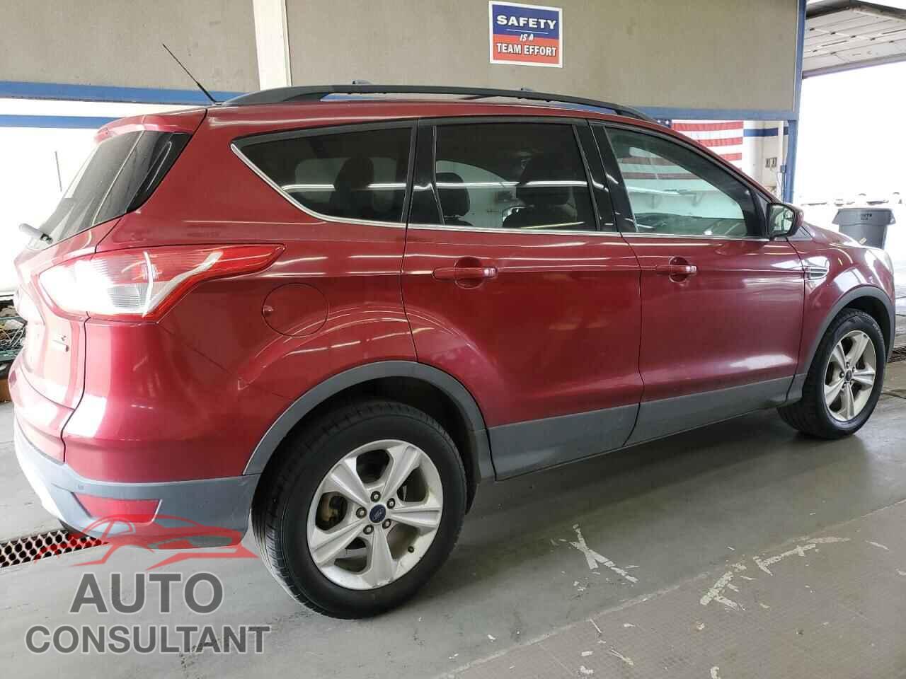 FORD ESCAPE 2015 - 1FMCU9GX8FUB73626