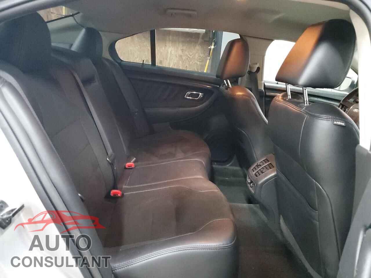 FORD TAURUS 2012 - 1FAHP2KT8CG138579