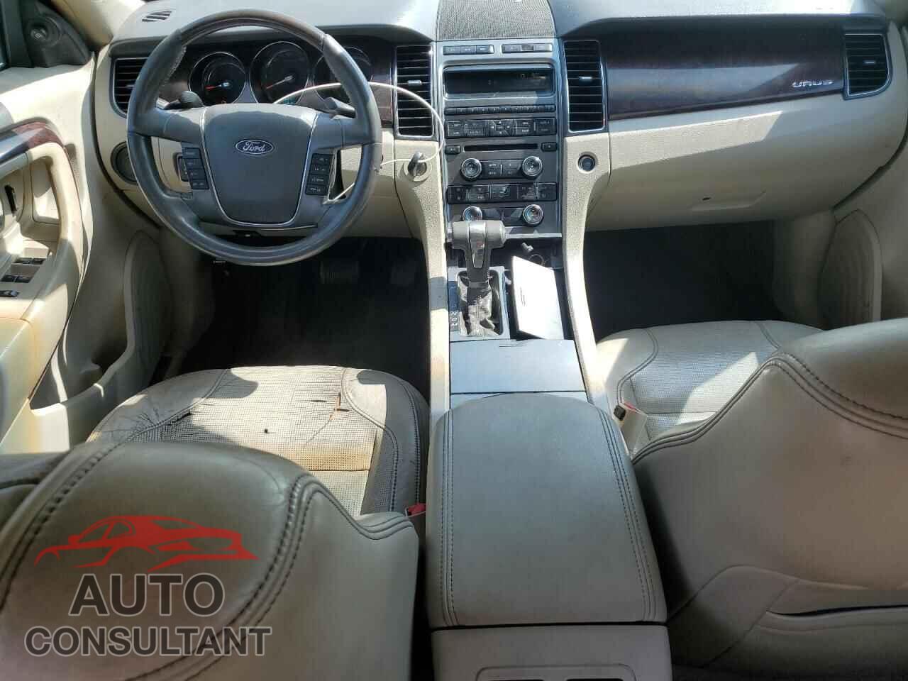 FORD TAURUS 2011 - 1FAHP2FW8BG124829