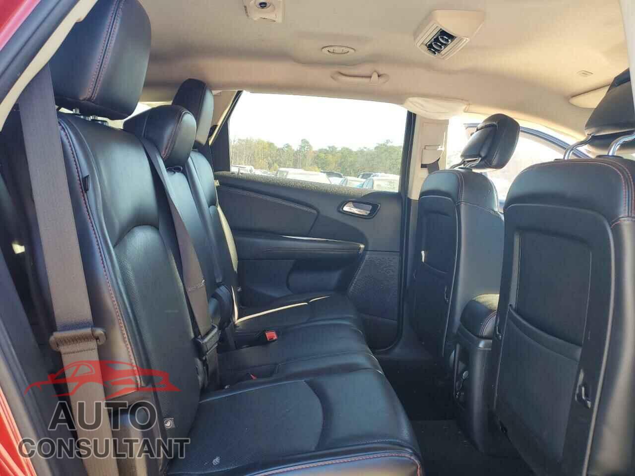 DODGE JOURNEY 2019 - 3C4PDCEG7KT707337