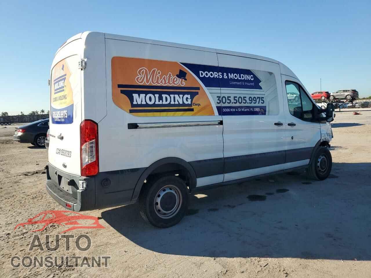 FORD TRANSIT 2017 - 1FTYR2CM9HKA04129