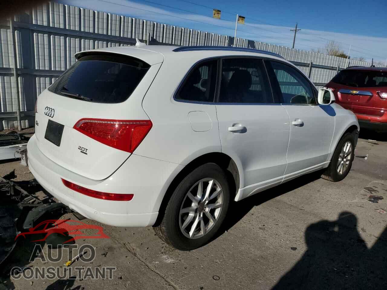 AUDI Q5 2012 - WA1LFAFP2CA126083