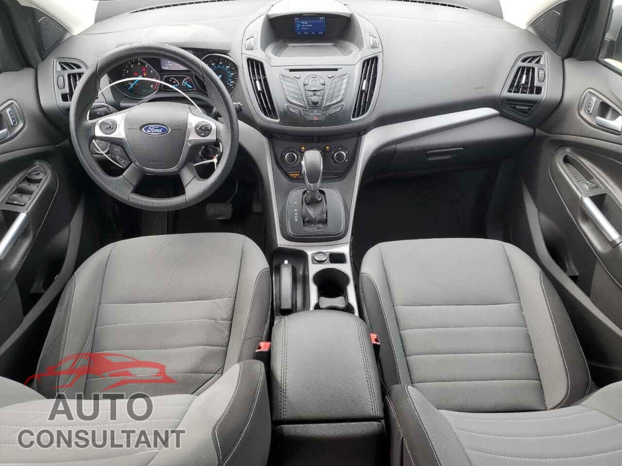 FORD ESCAPE 2015 - 1FMCU0G77FUA18903