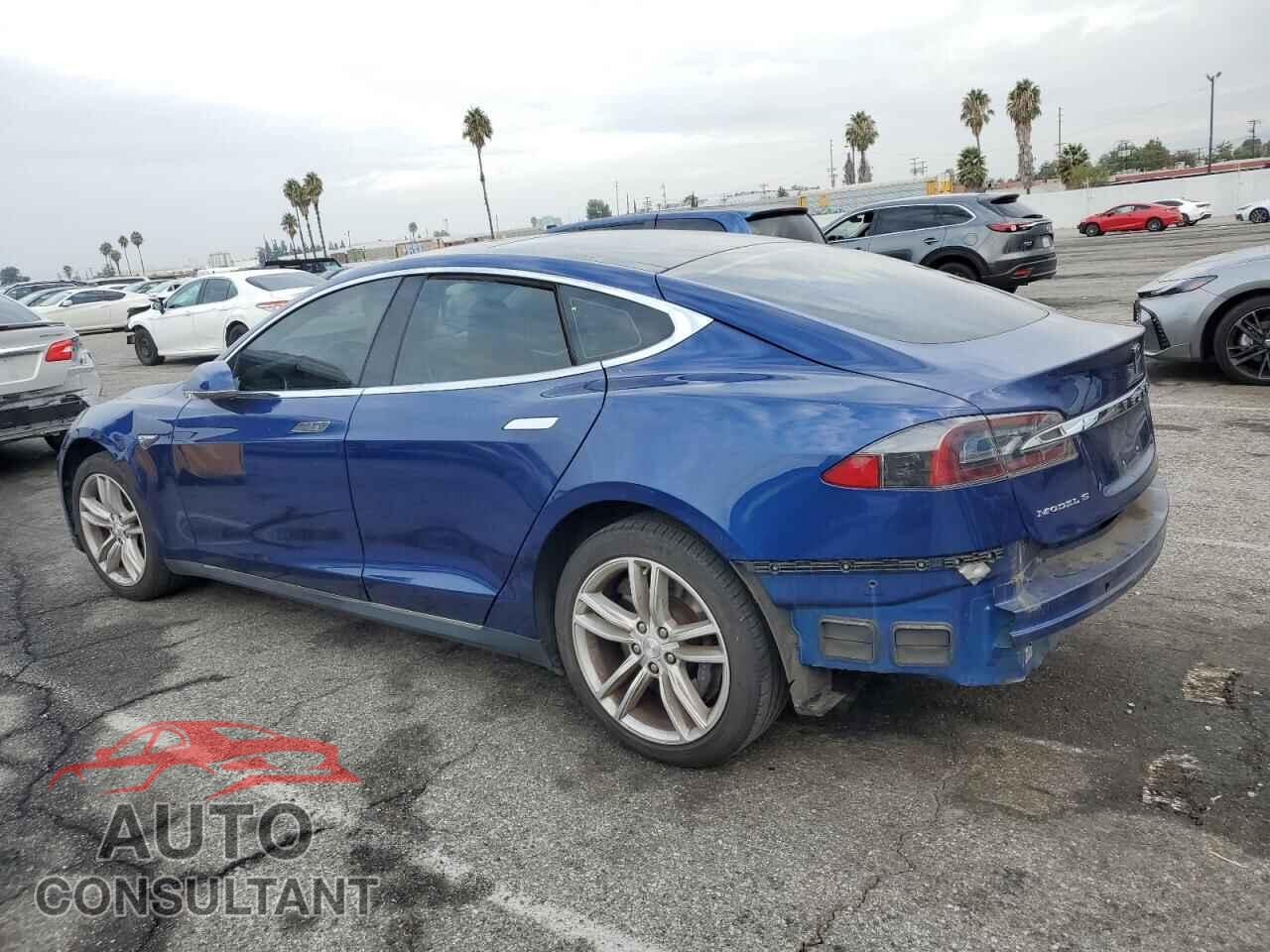TESLA MODEL S 2015 - 5YJSA1E15FF101817