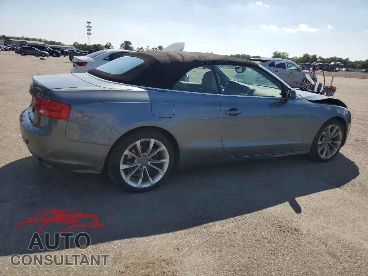 AUDI A5 2014 - WAULFAFH7EN001118