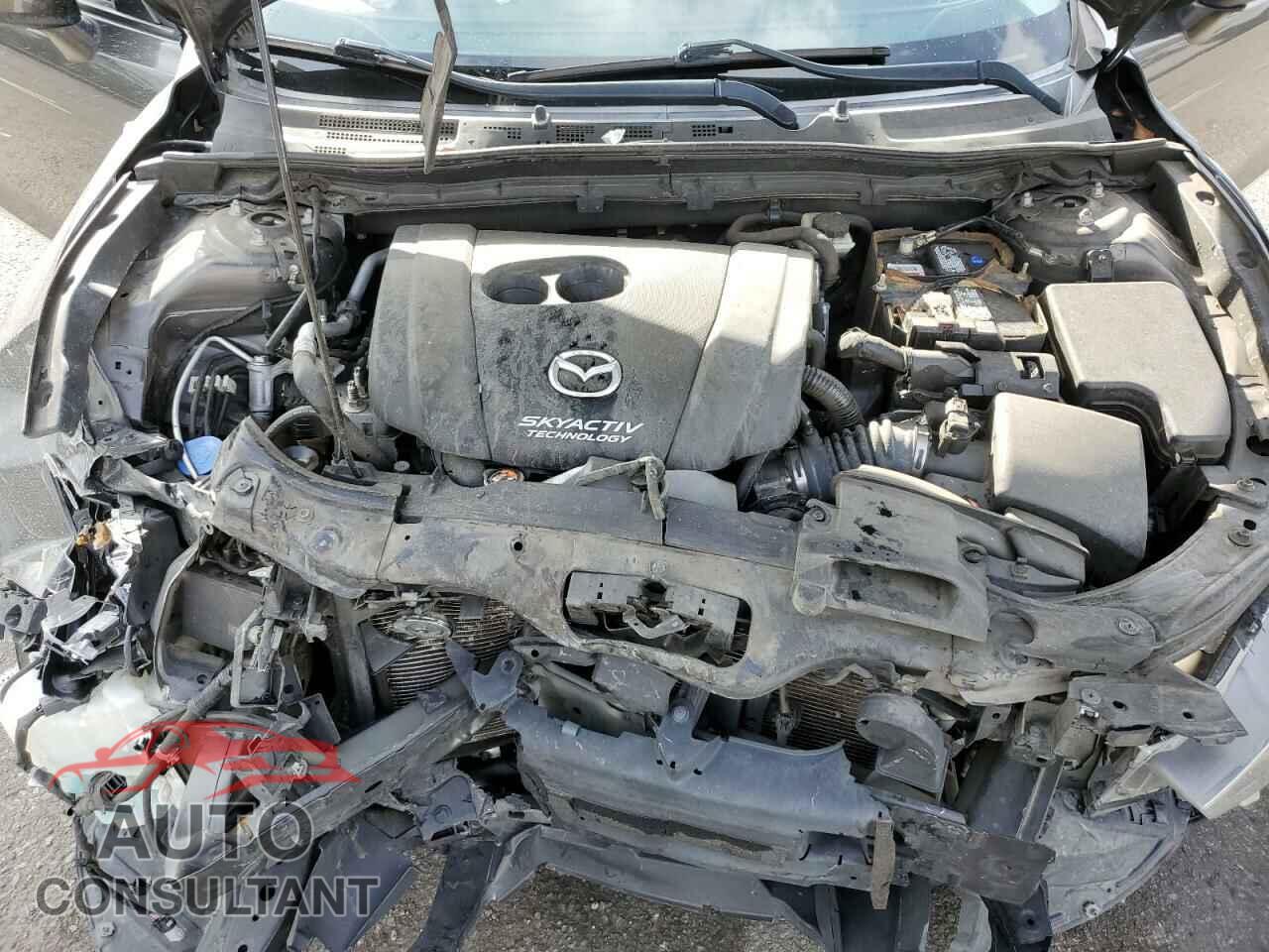MAZDA 3 2017 - 3MZBN1U7XHM123561