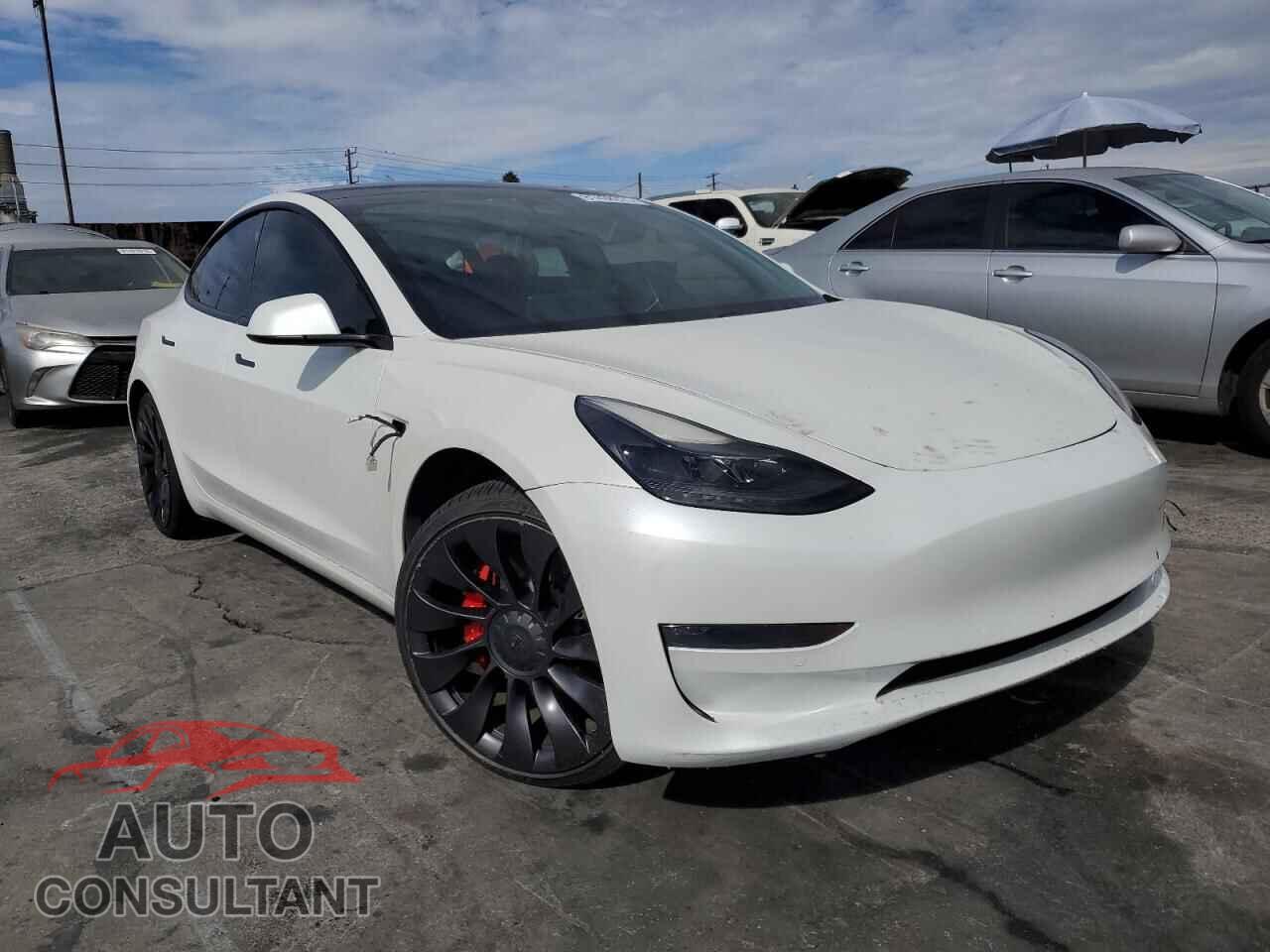 TESLA MODEL 3 2021 - 5YJ3E1EC8MF071557