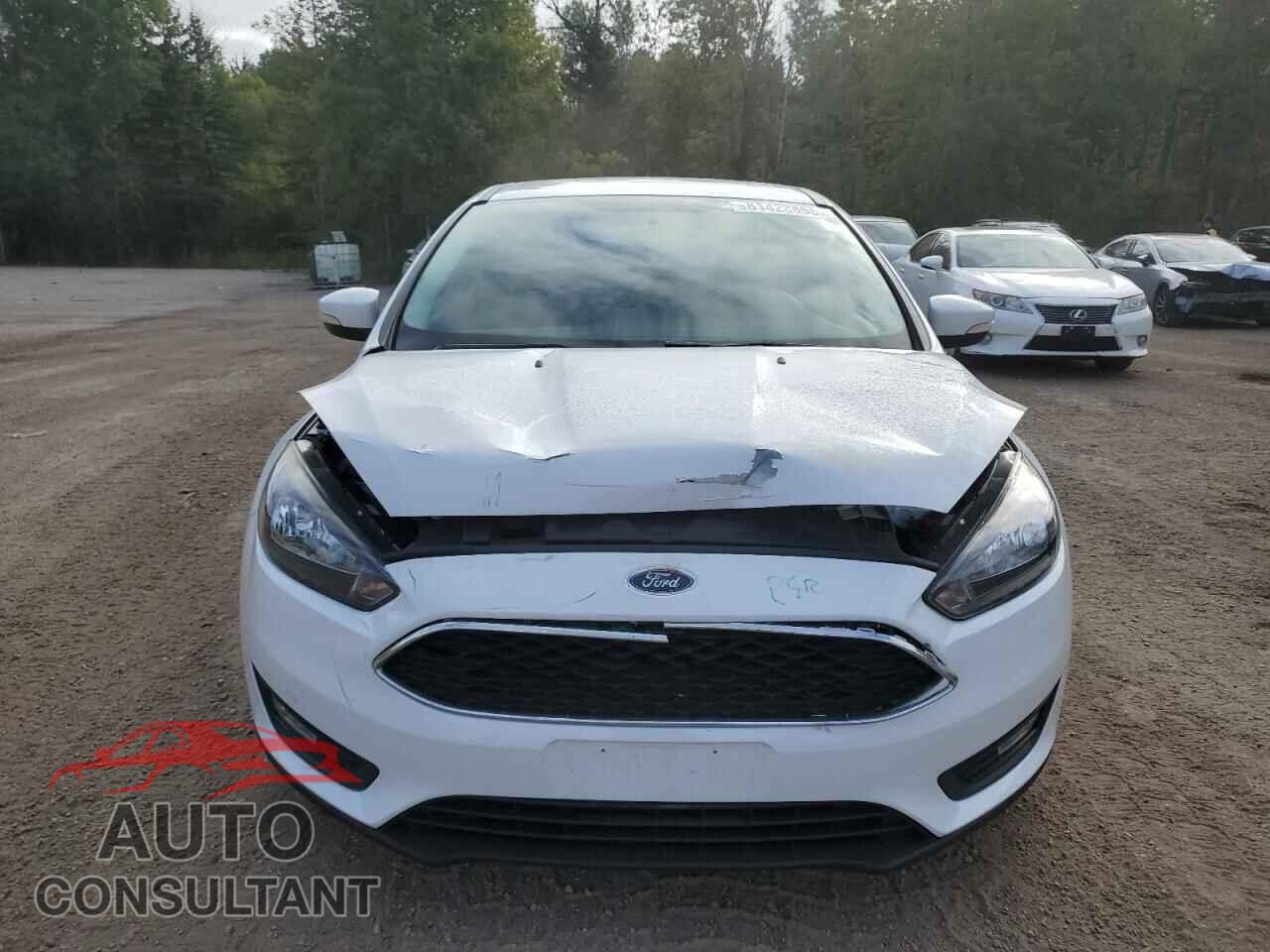 FORD FOCUS 2015 - 1FADP3K2XFL359673