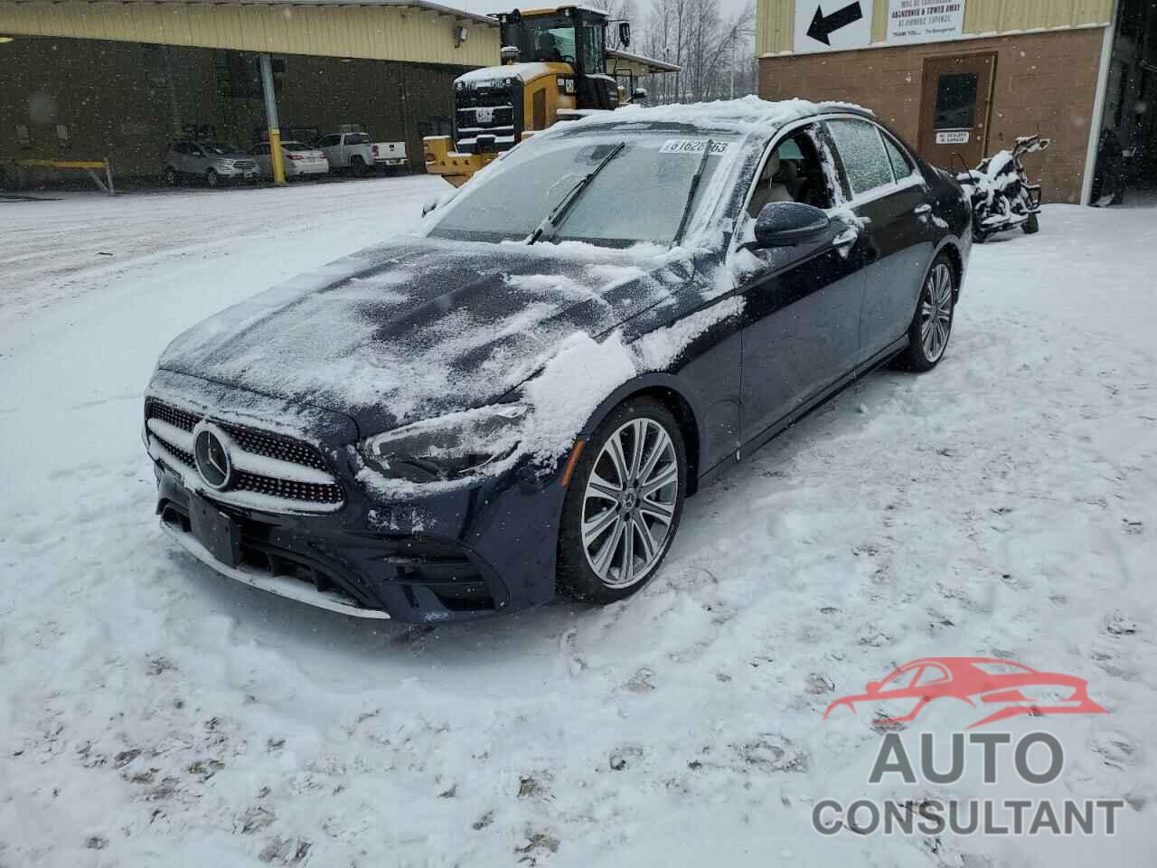 MERCEDES-BENZ E-CLASS 2023 - W1KZF5KB6PB102747