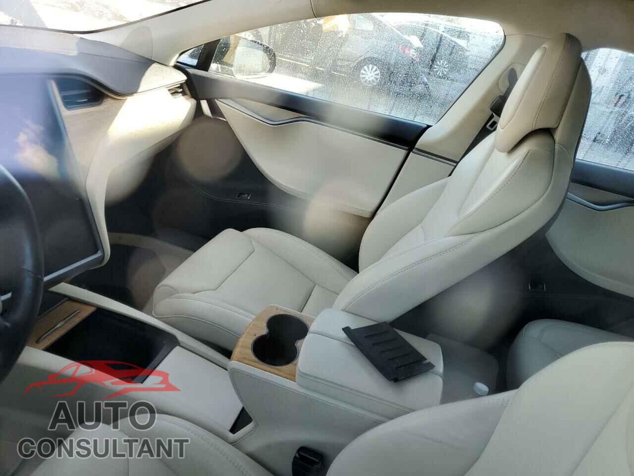 TESLA MODEL S 2019 - 5YJSA1E28KF299828