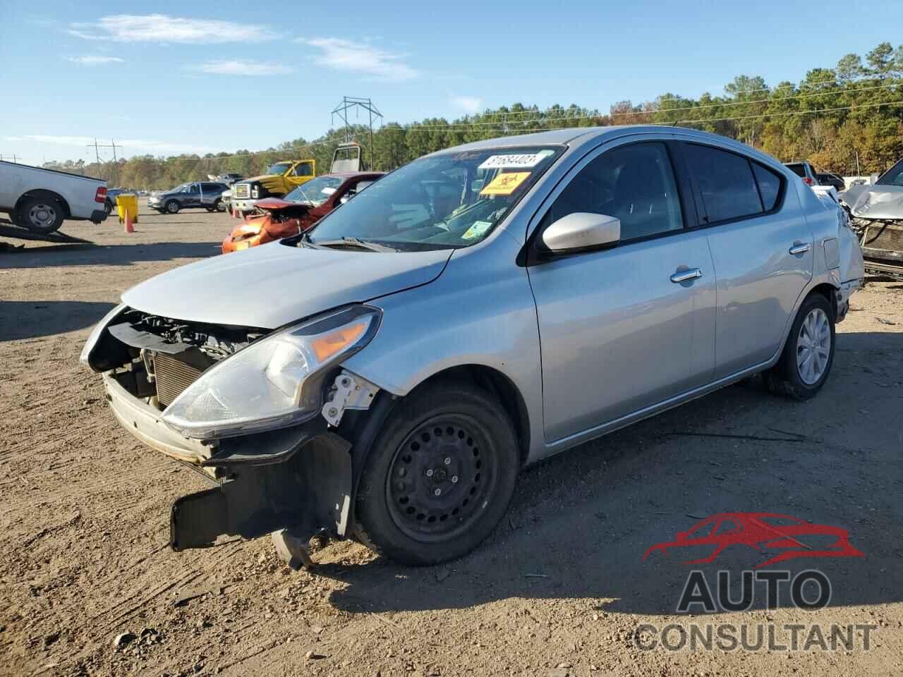 NISSAN VERSA 2018 - 3N1CN7AP1JL817195