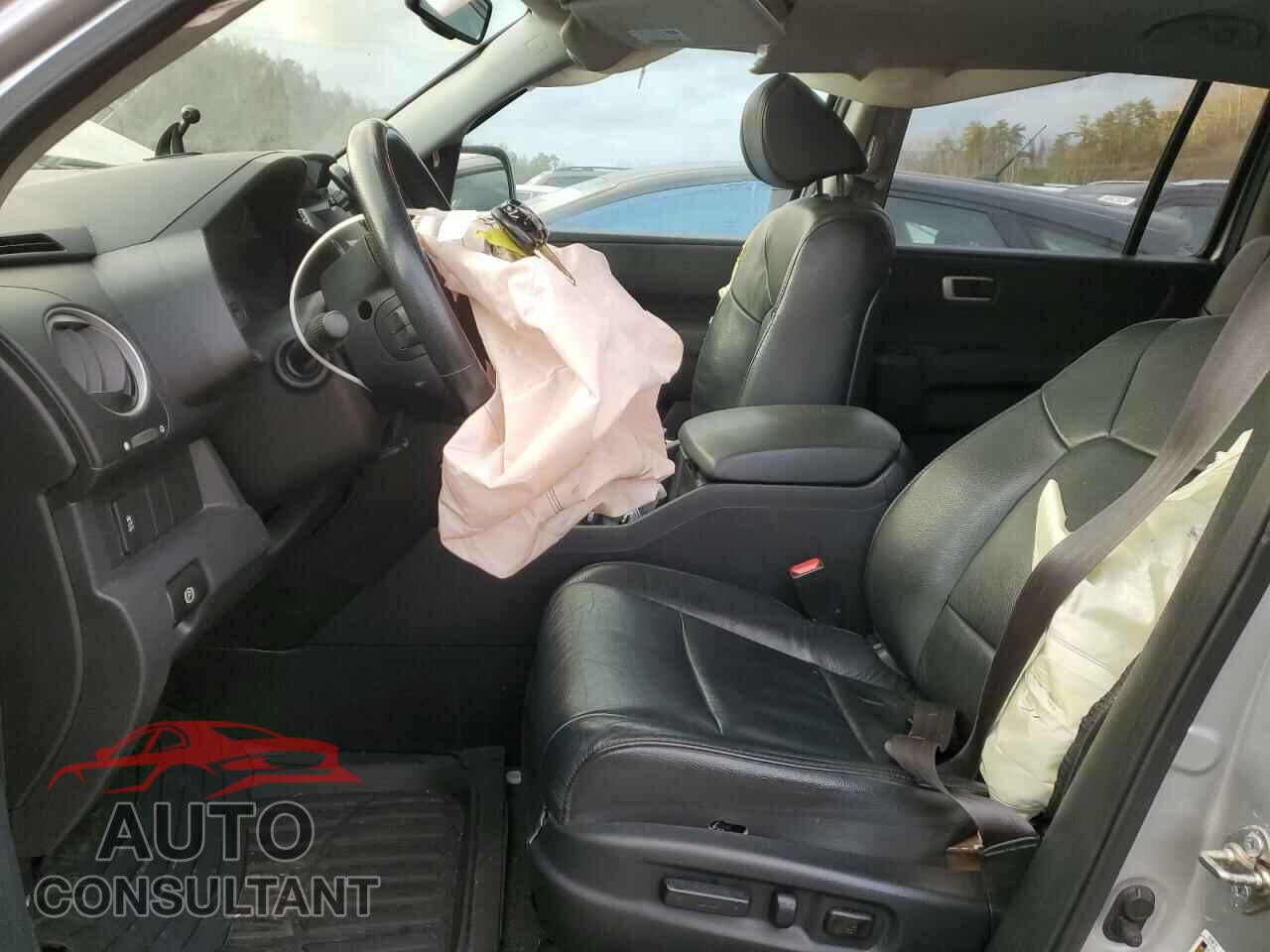 HONDA PILOT 2014 - 5FNYF4H58EB048105