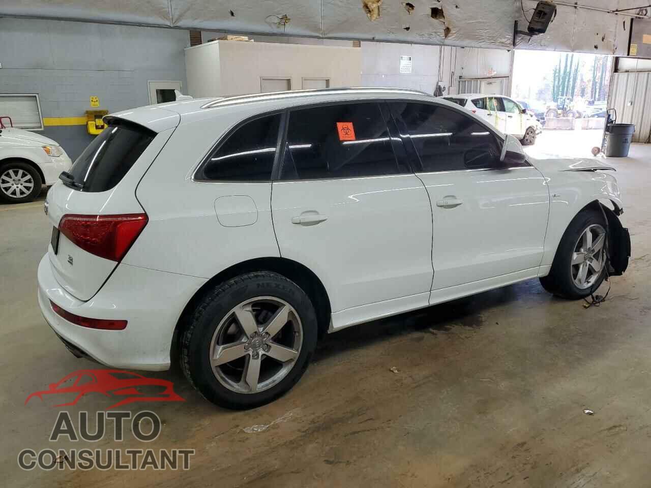 AUDI Q5 2012 - WA1DKAFP2CA080187