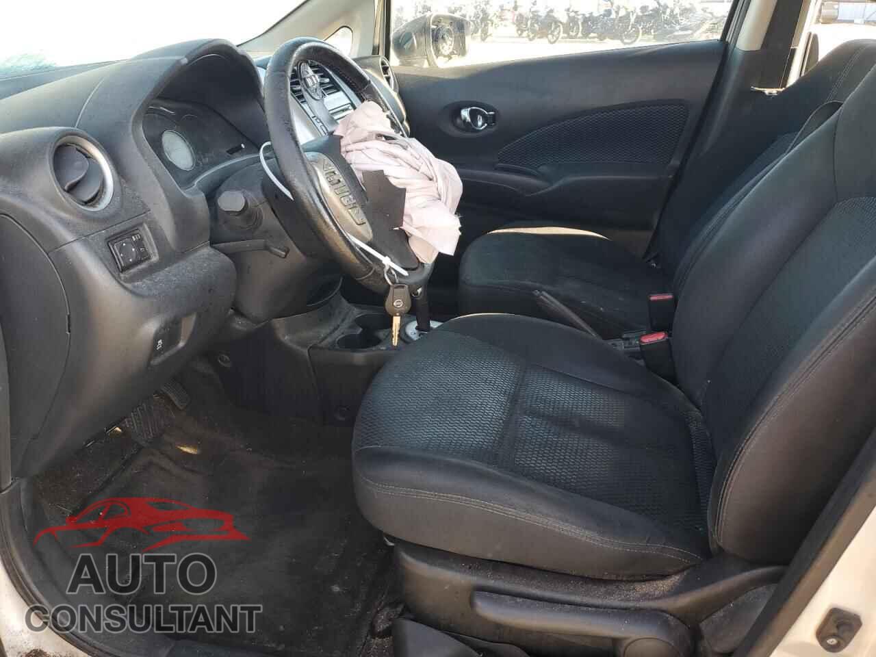 NISSAN VERSA 2015 - 3N1CE2CP0FL449342