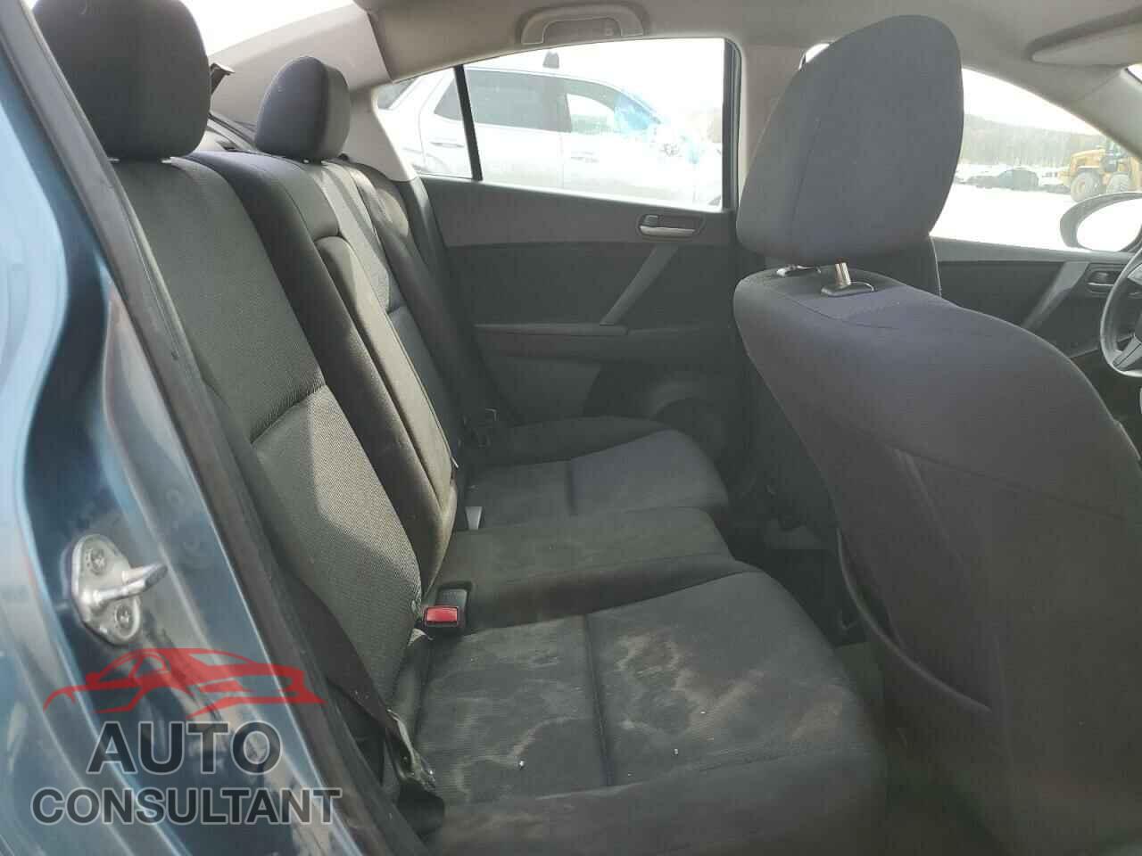 MAZDA 3 2011 - JM1BL1VF8B1406866