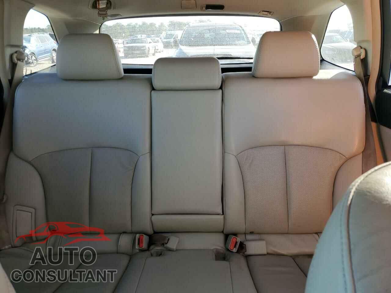 SUBARU OUTBACK 2011 - 4S4BRBLC6B3370107