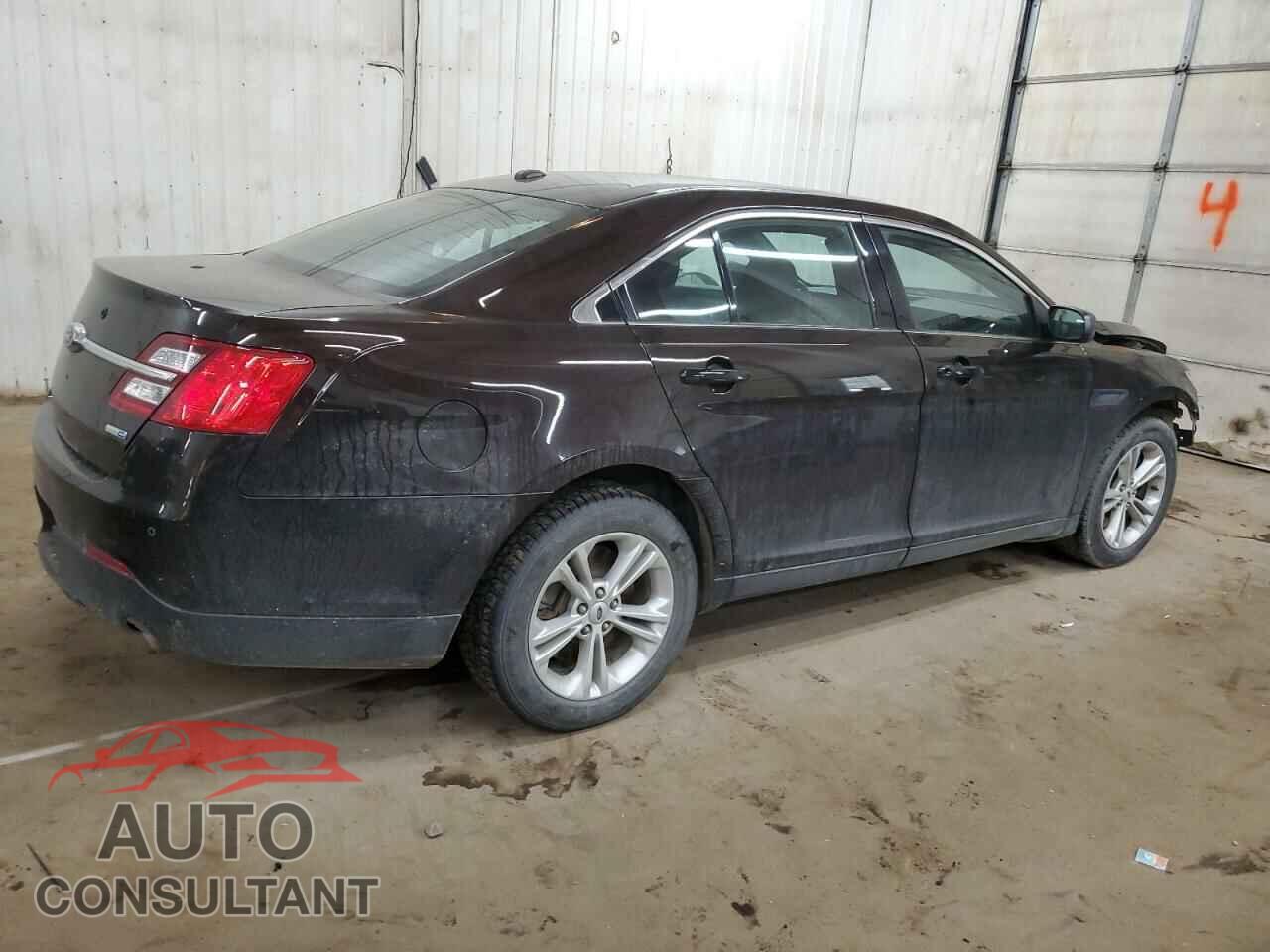 FORD TAURUS 2018 - 1FAHP2MK1JG114772