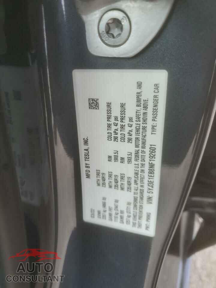 TESLA MODEL 3 2022 - 5YJ3E1EB8NF192601