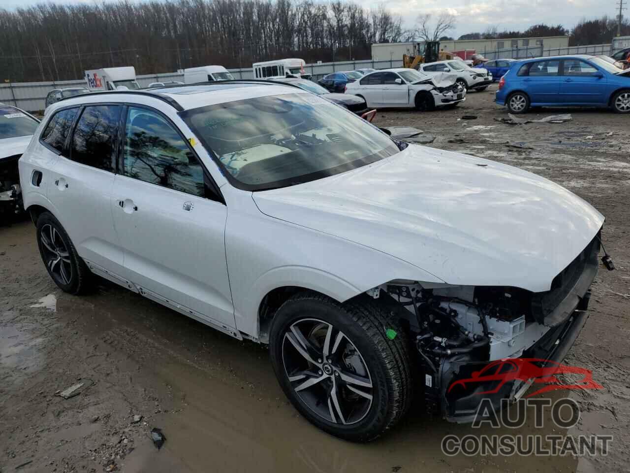 VOLVO XC60 T8 RE 2021 - YV4BR0DM5M1723349