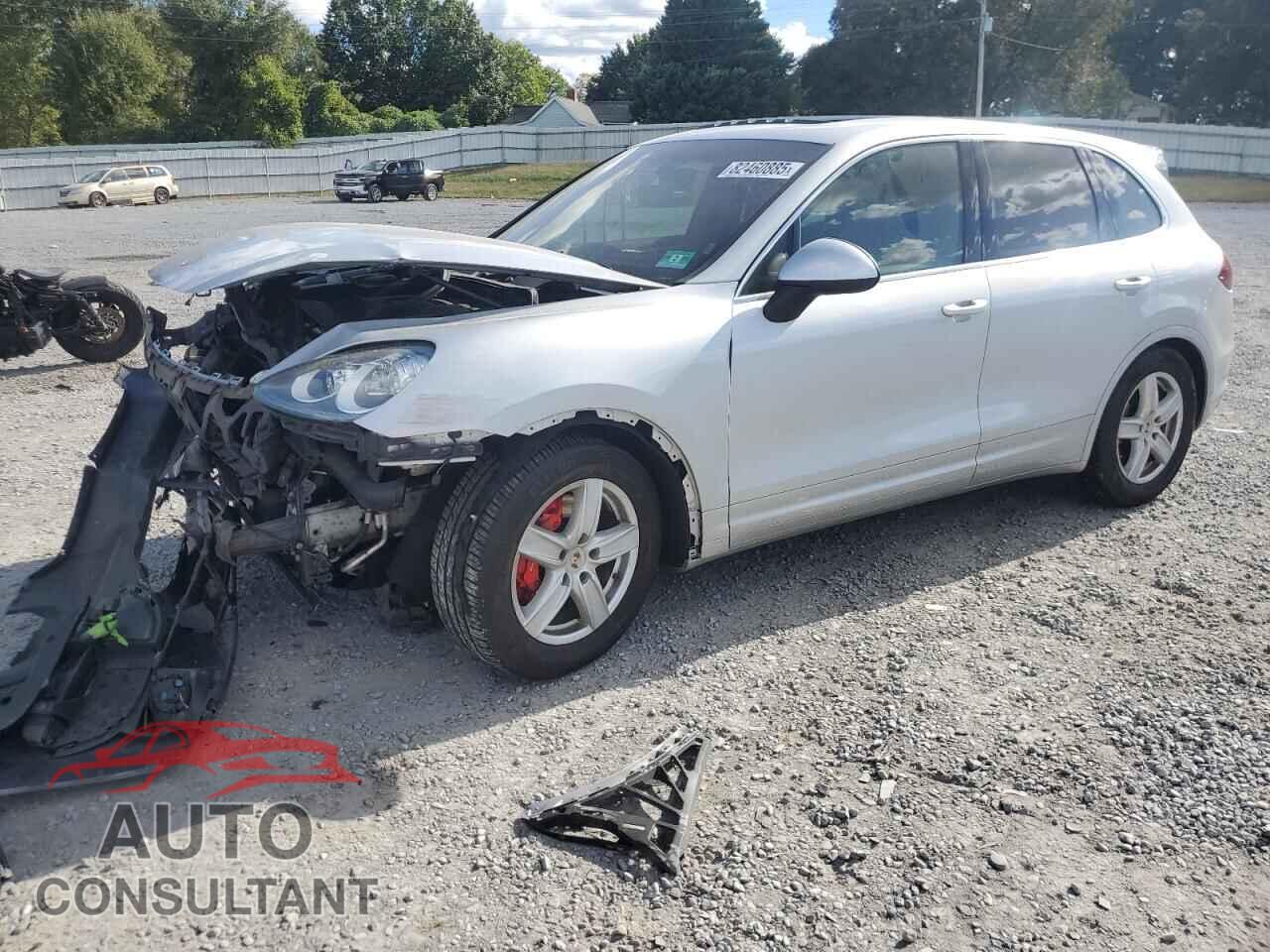 PORSCHE CAYENNE 2012 - WP1AA2A2XCLA11053