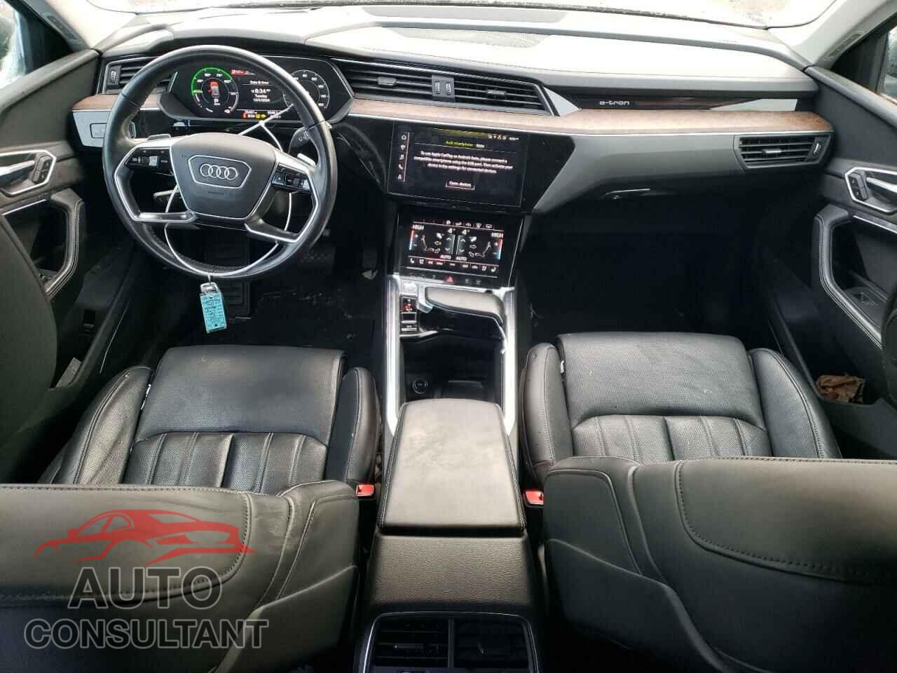 AUDI E-TRON 2019 - WA1VABGE8KB011104