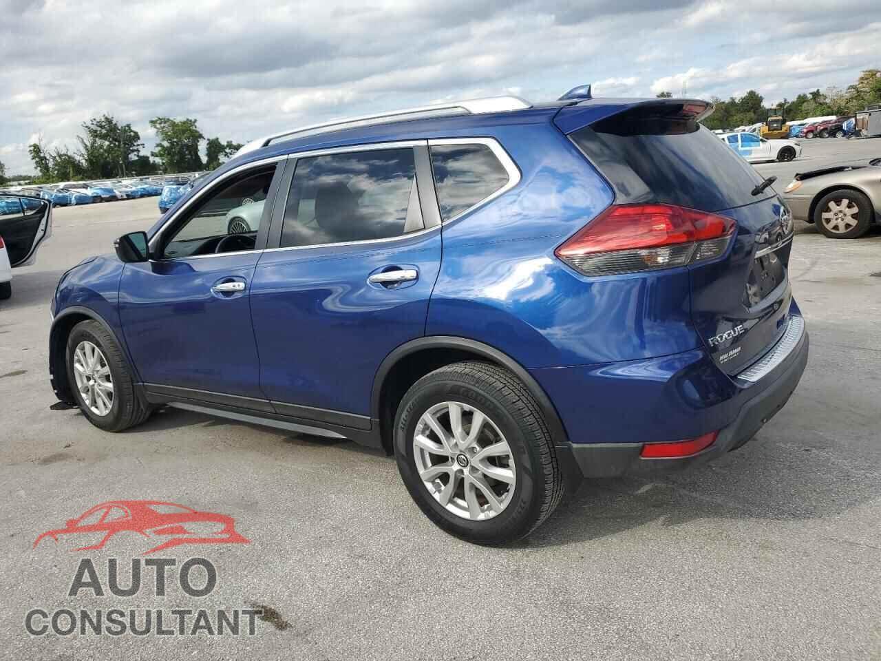 NISSAN ROGUE 2017 - 5N1AT2MT0HC882014