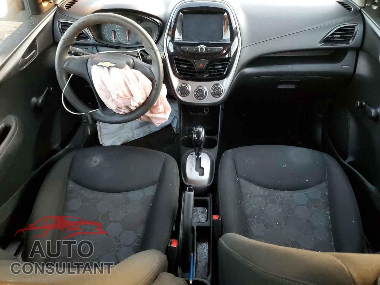 CHEVROLET SPARK 2017 - KL8CB6SA5HC752845