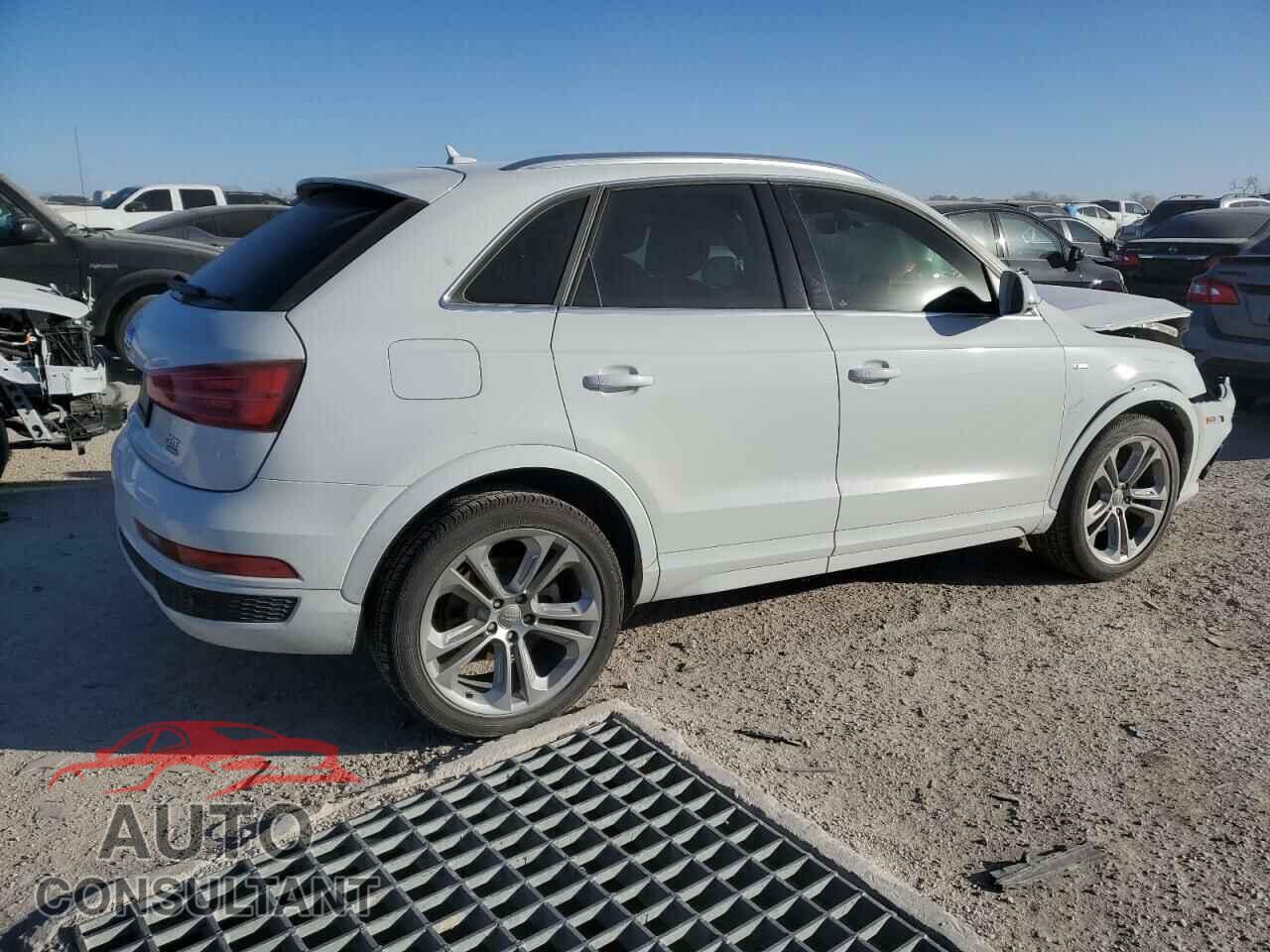 AUDI Q3 2016 - WA1GFCFS0GR013256
