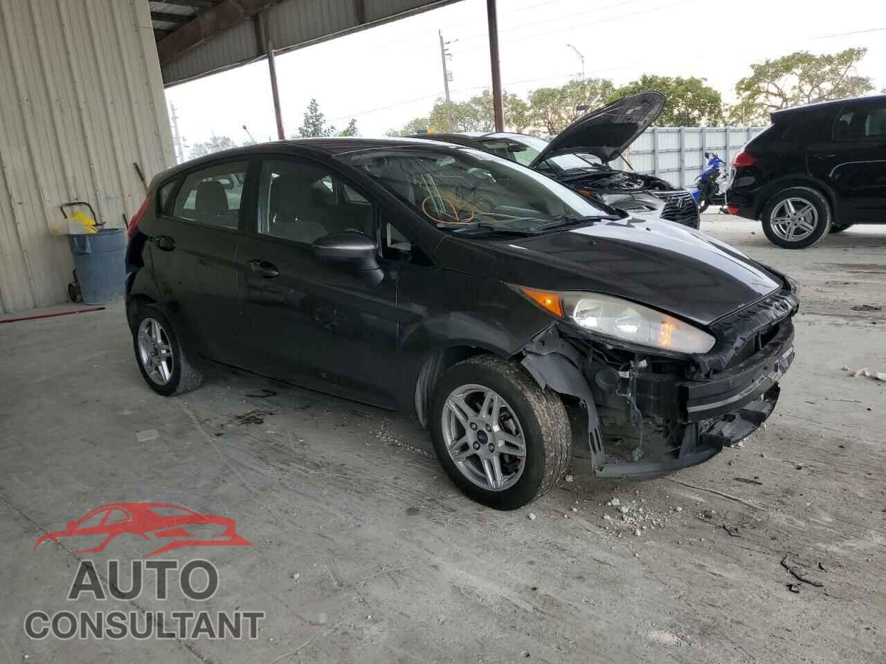 FORD FIESTA 2018 - 3FADP4EJ3JM133121