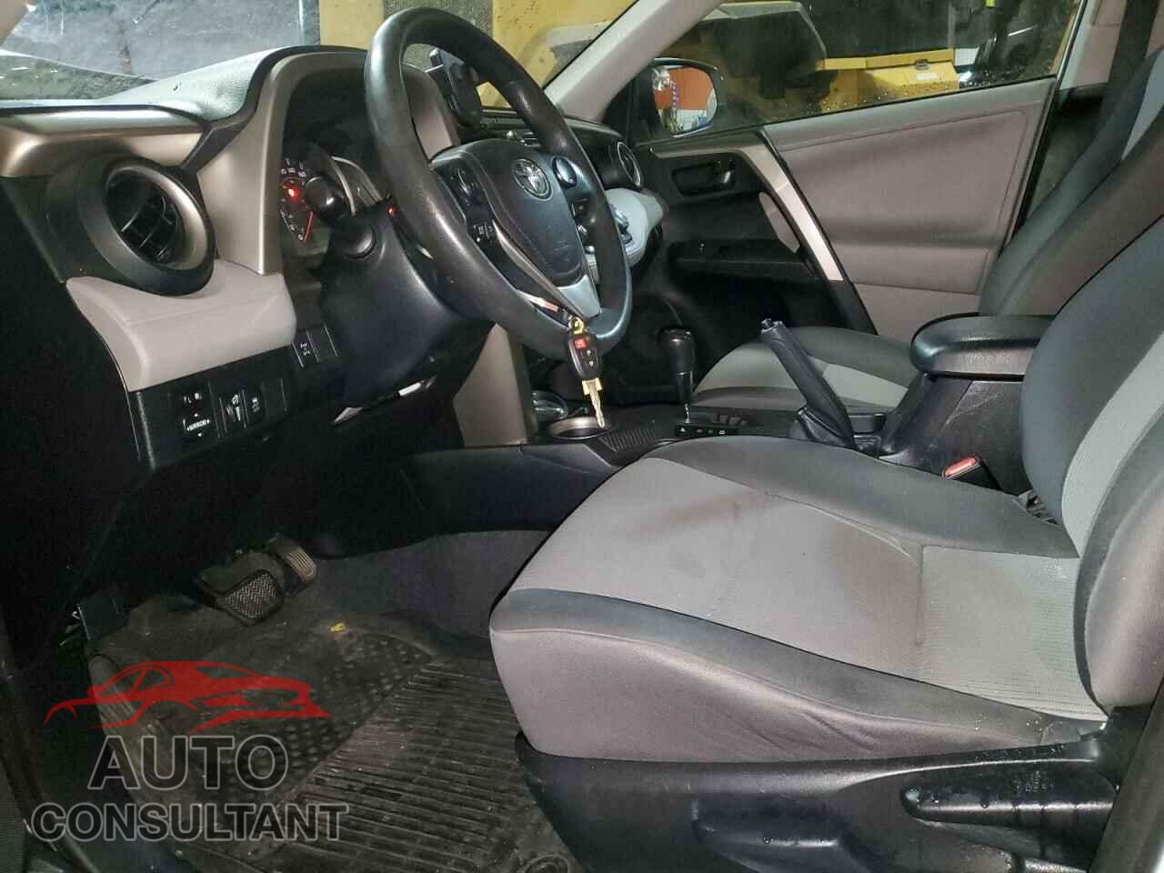 TOYOTA RAV4 2013 - 2T3BFREV4DW118473