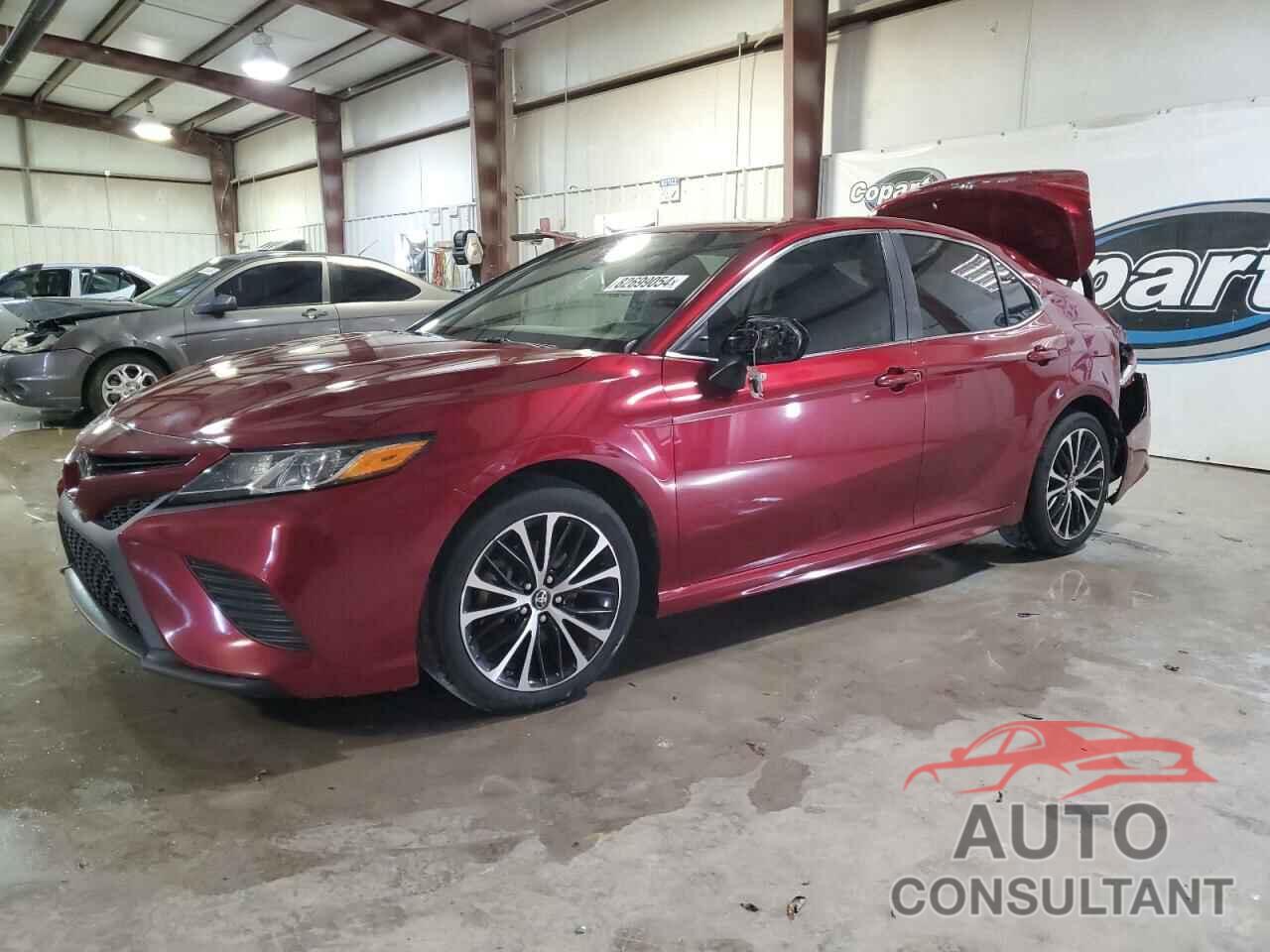 TOYOTA CAMRY 2018 - 4T1B11HK6JU522509