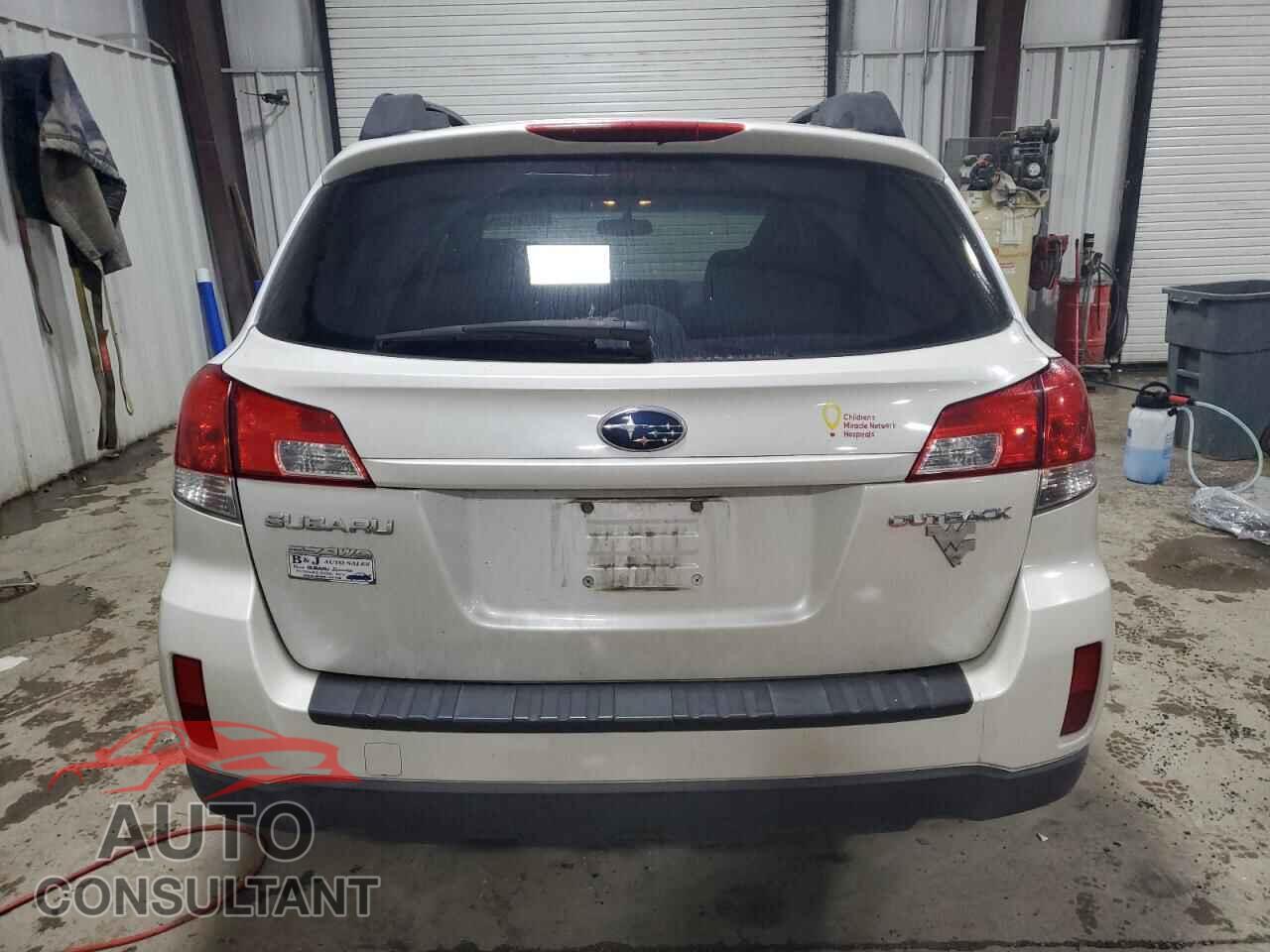 SUBARU OUTBACK 2011 - 4S4BRCCC2B3397813