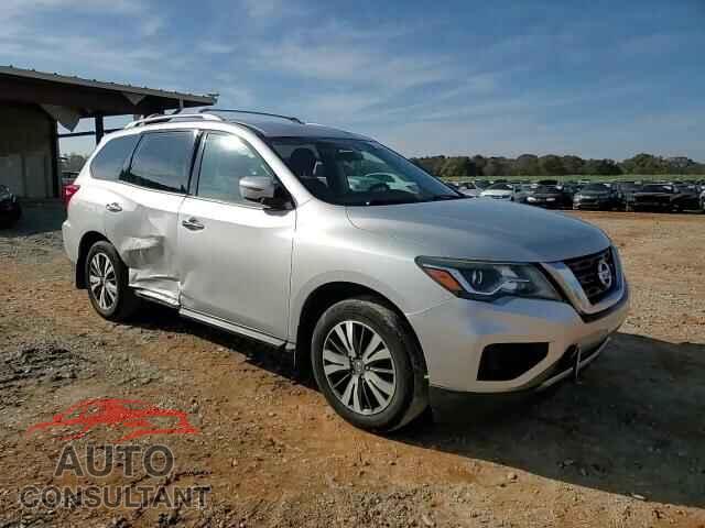NISSAN PATHFINDER 2017 - 5N1DR2MN5HC913027