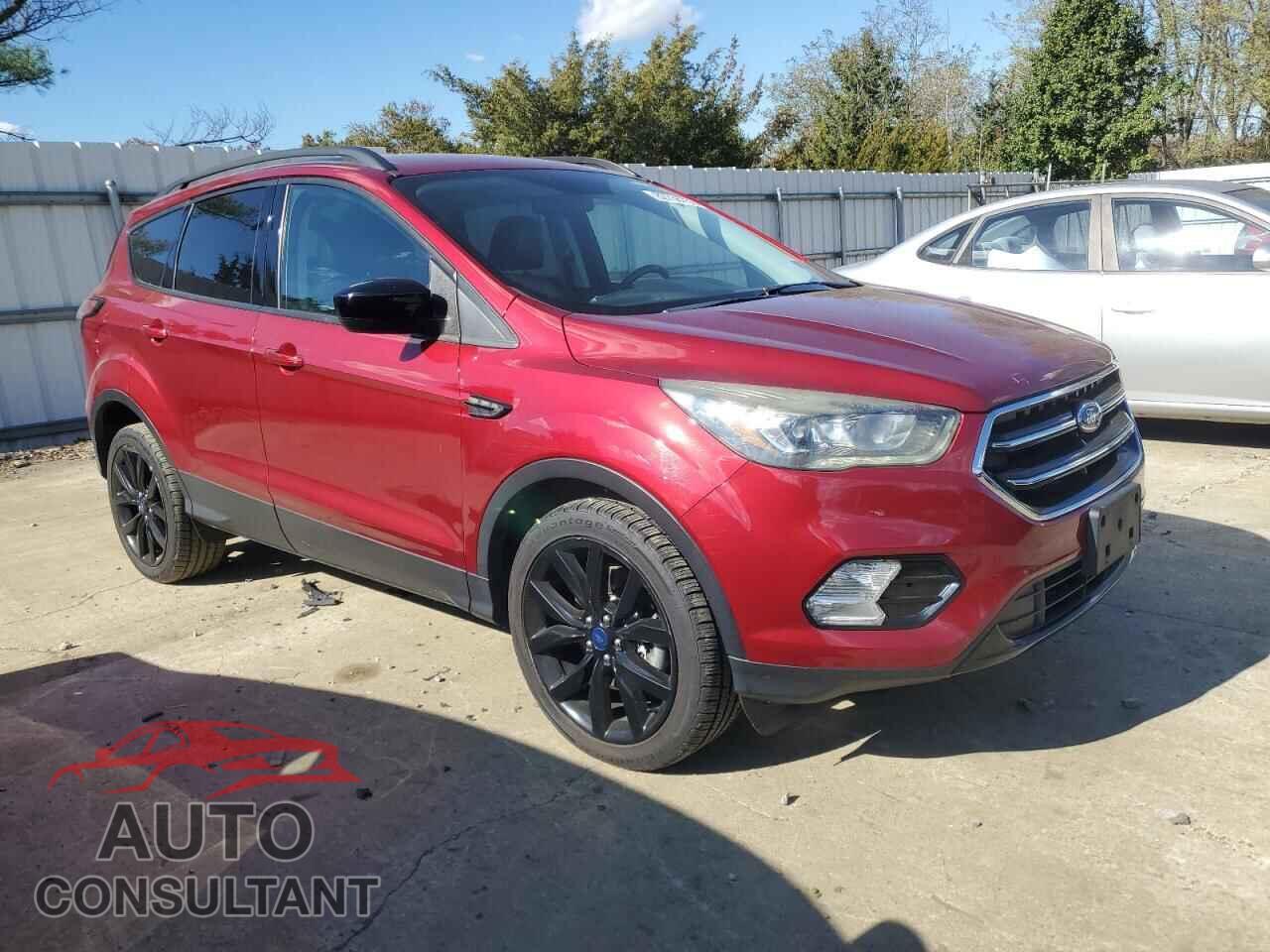 FORD ESCAPE 2017 - 1FMCU9GD0HUC74930