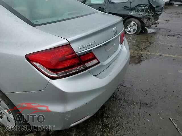 HONDA CIVIC 2013 - 2HGFB2F55DH590329