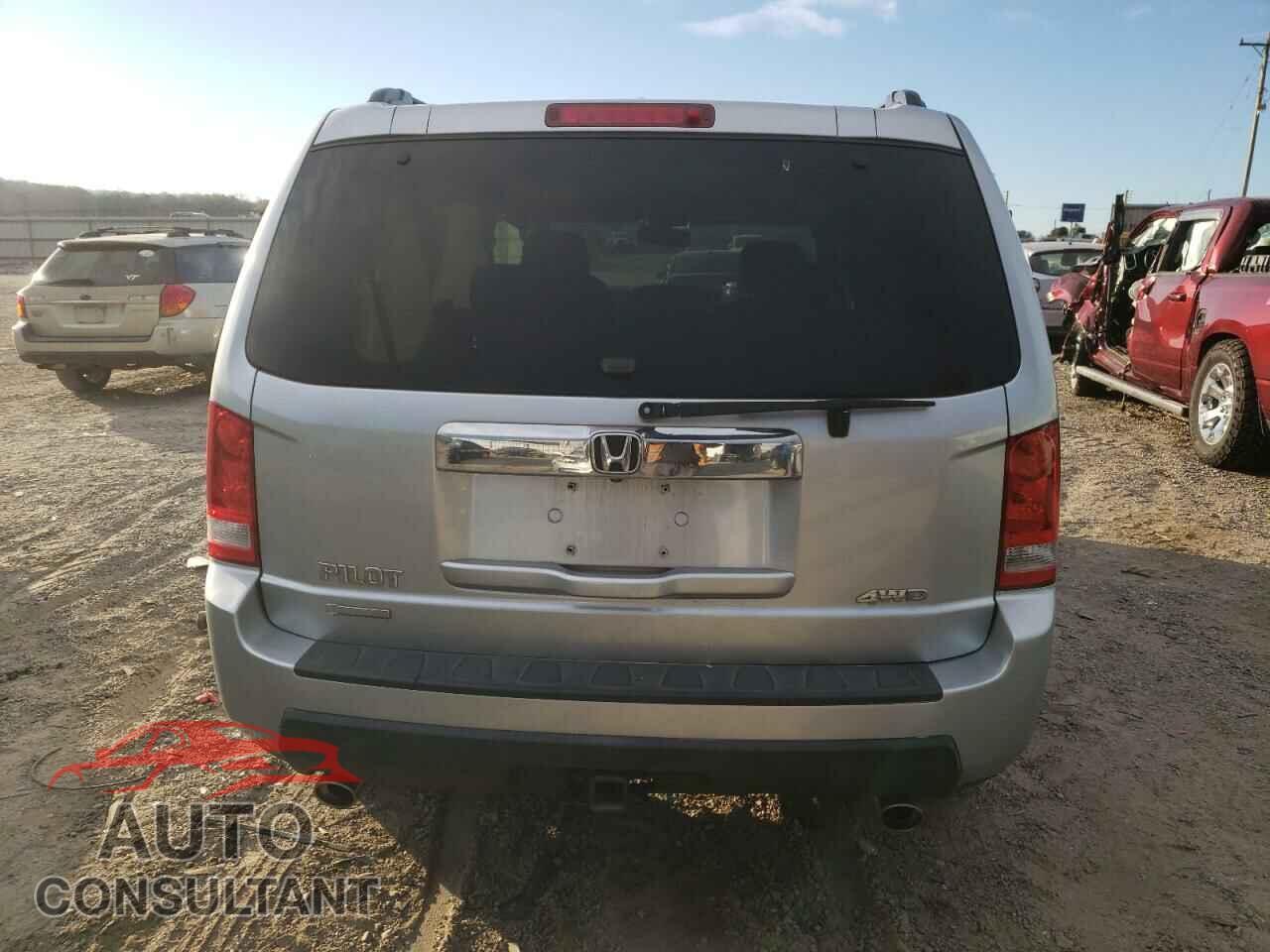 HONDA PILOT 2011 - 5FNYF4H53BB076275