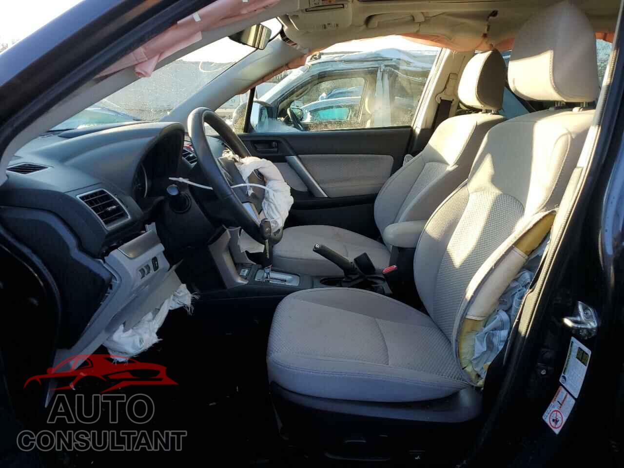 SUBARU FORESTER 2018 - JF2SJAEC5JH534629