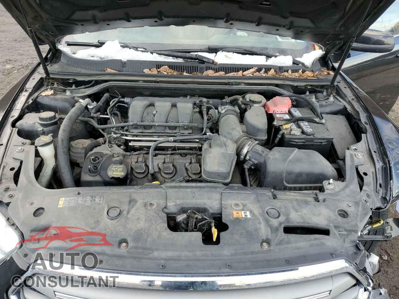 FORD TAURUS 2013 - 1FAHP2E85DG135809