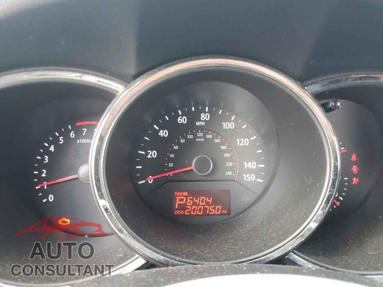 KIA SORENTO 2013 - 5XYKTCA67DG420410