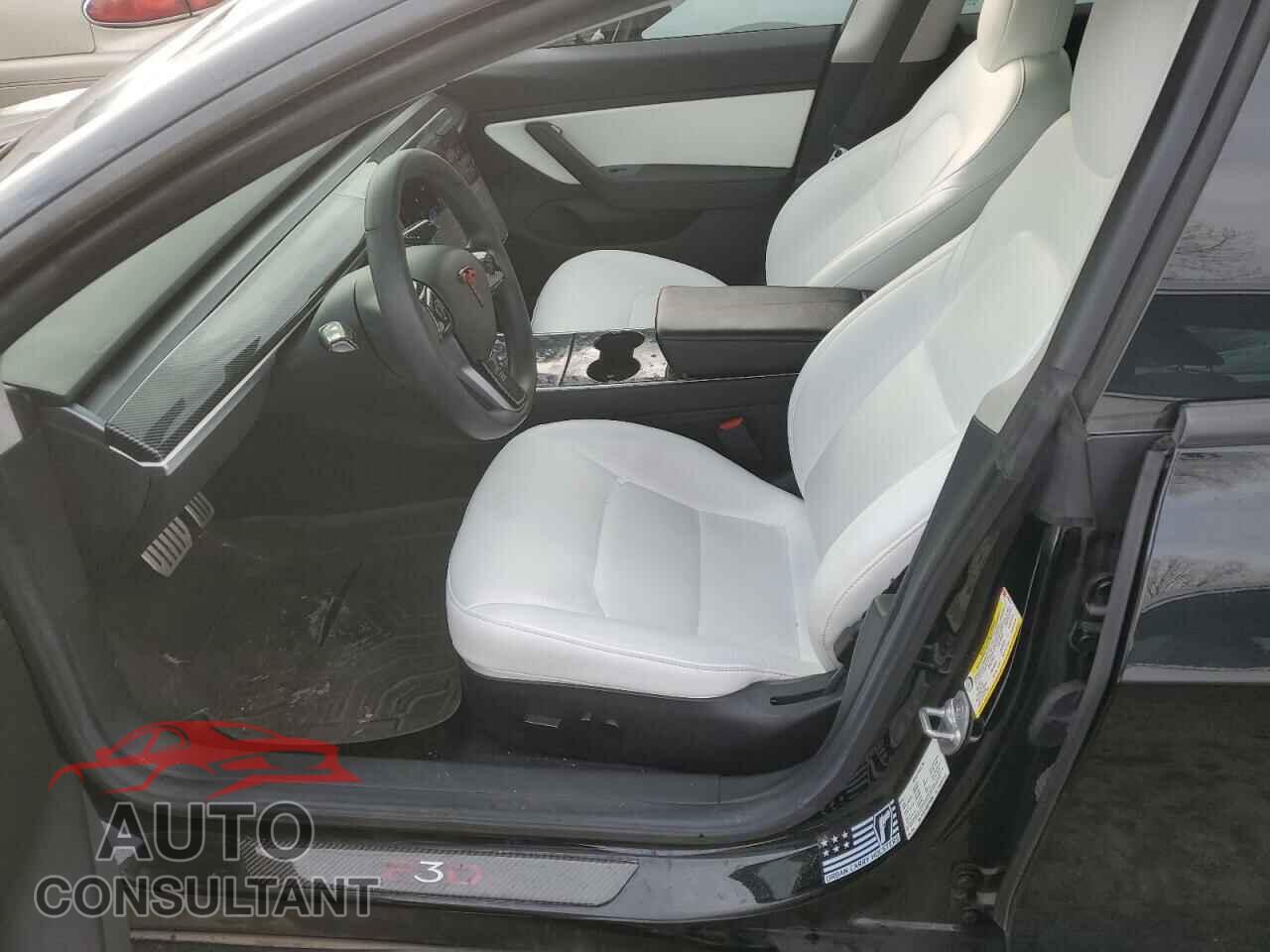 TESLA MODEL 3 2019 - 5YJ3E1EB9KF440365