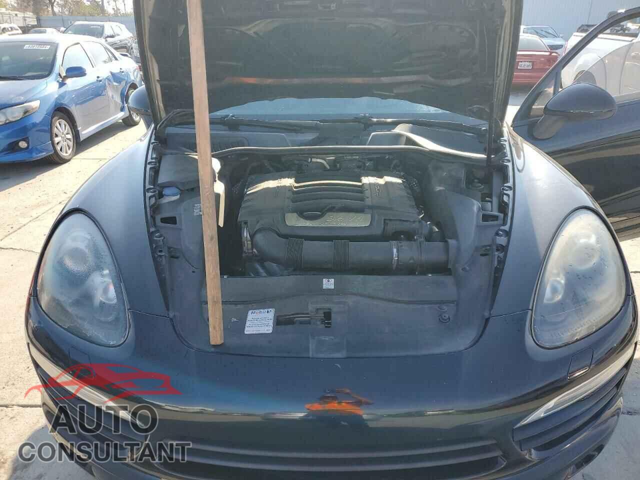 PORSCHE CAYENNE 2011 - WP1AA2A21BLA05544