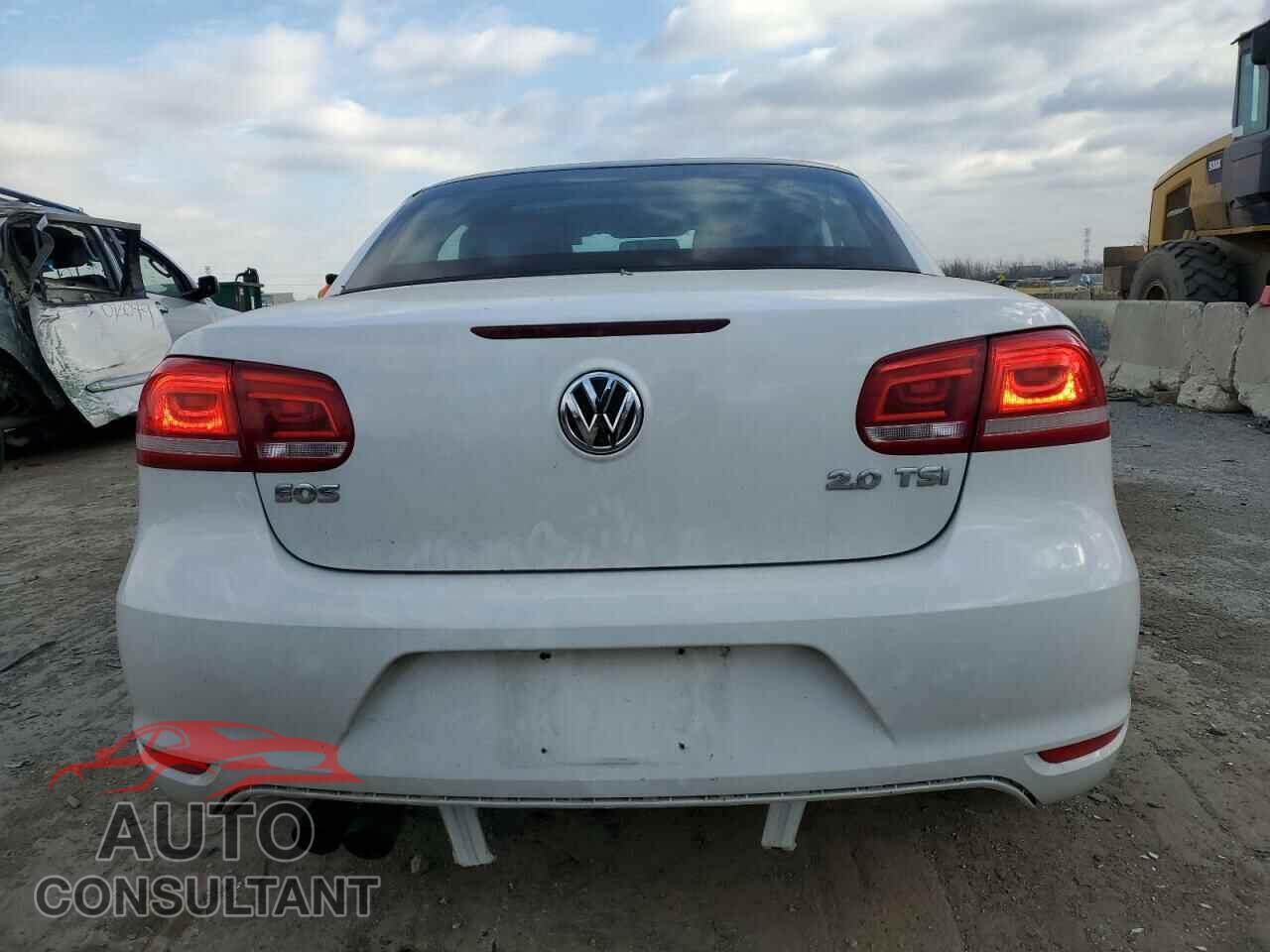 VOLKSWAGEN EOS 2013 - WVWBW8AH3DV002442