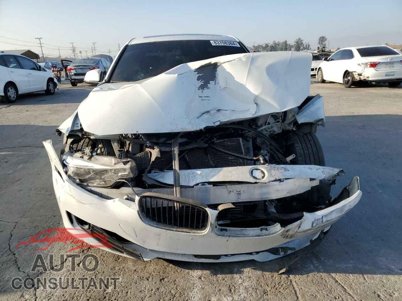 BMW 3 SERIES 2014 - WBA3B1G55ENN91237