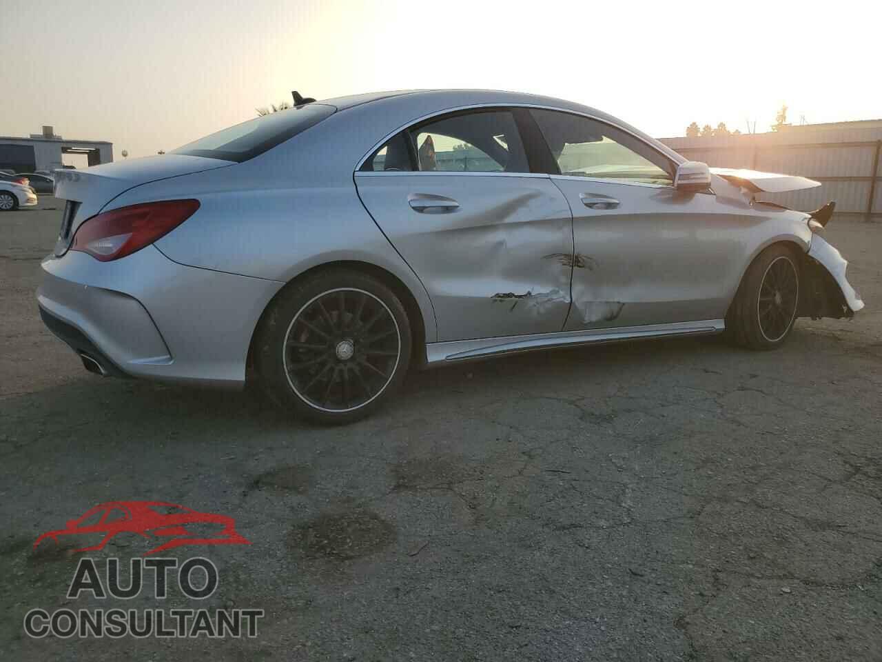 MERCEDES-BENZ CLA-CLASS 2015 - WDDSJ4EB9FN208094