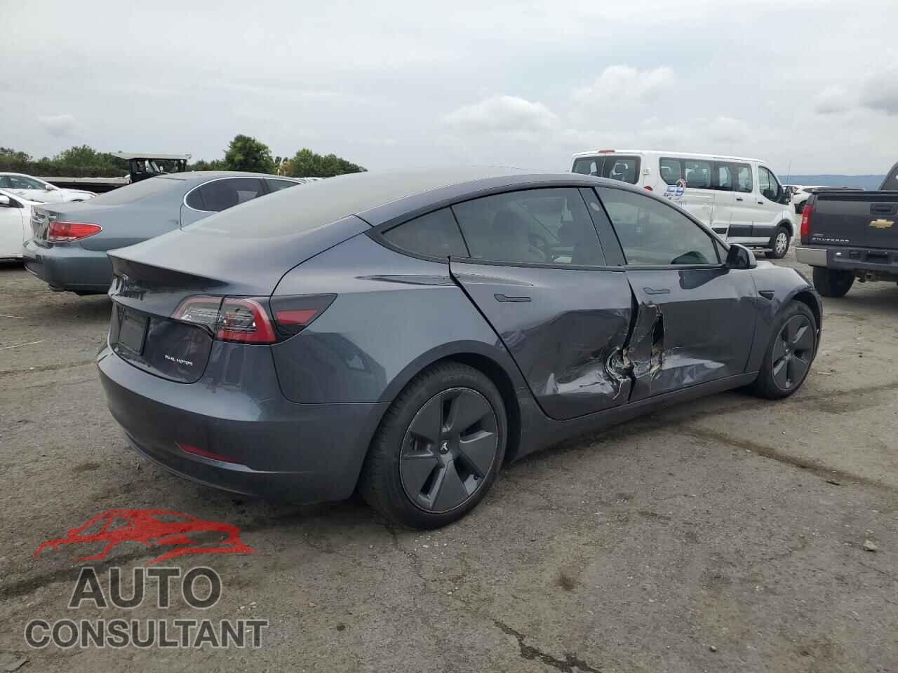 TESLA MODEL 3 2022 - 5YJ3E1EB1NF201803