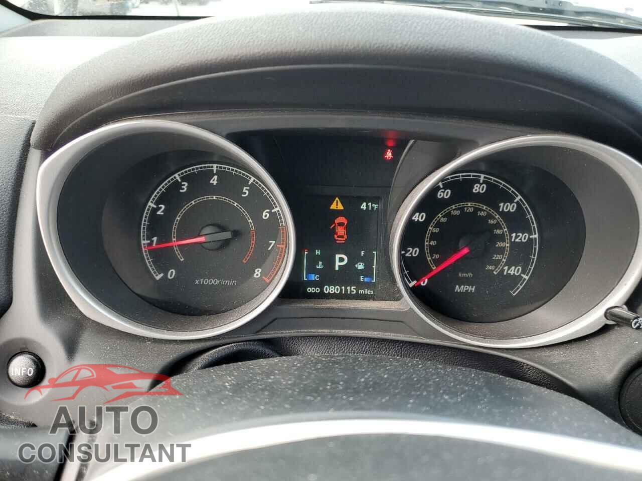MITSUBISHI OUTLANDER 2015 - 4A4AR3AW7FE028025