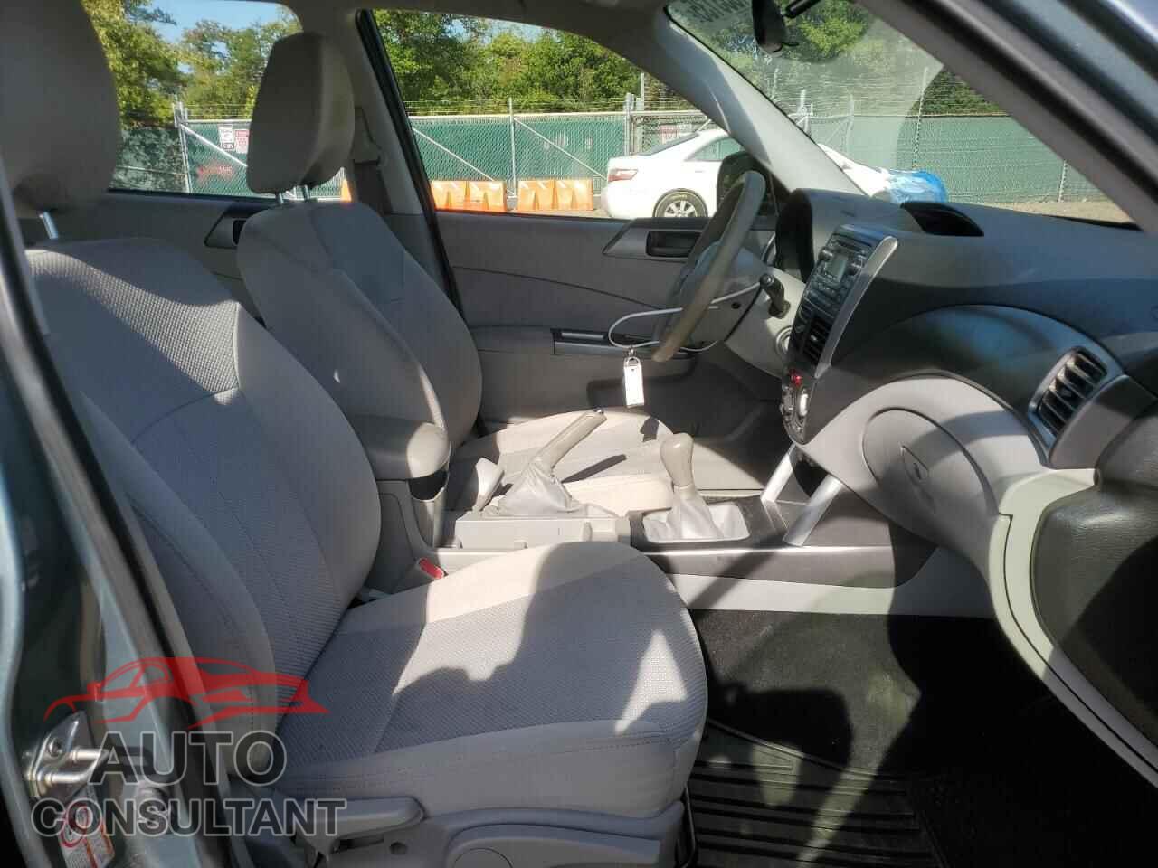 SUBARU FORESTER 2013 - JF2SHABC7DG427348