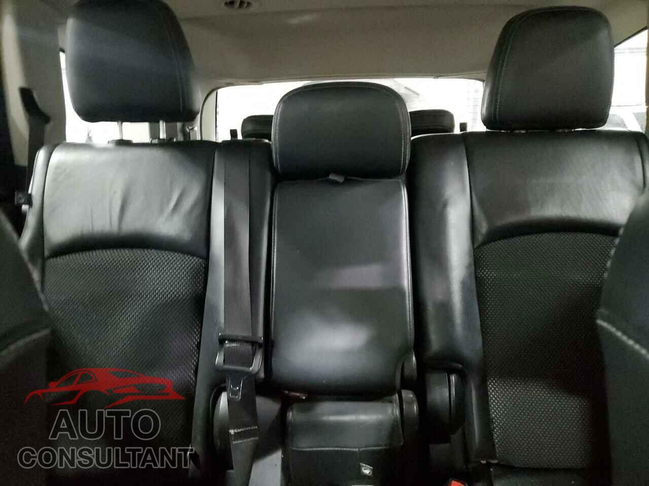 DODGE JOURNEY 2017 - 3C4PDDGG8HT633647